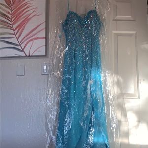 Prom dress